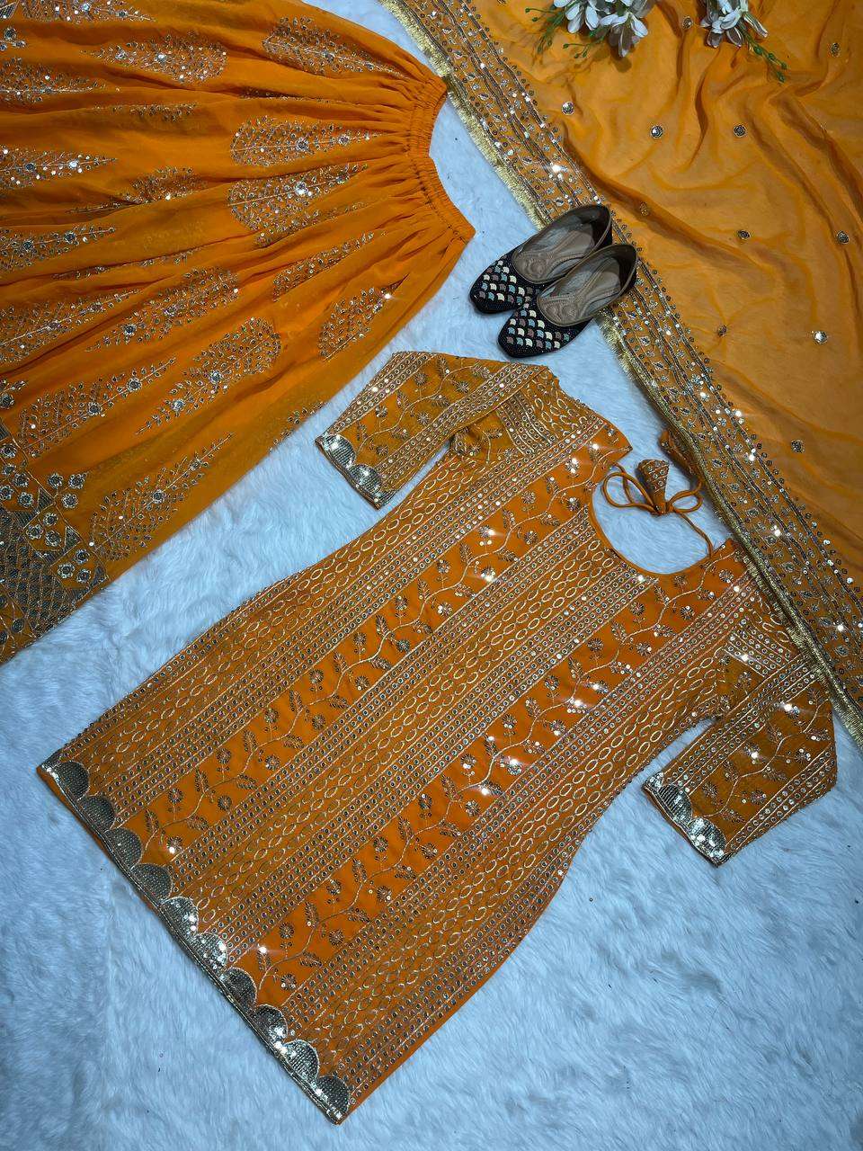 MF 382 SHARARA SUIT