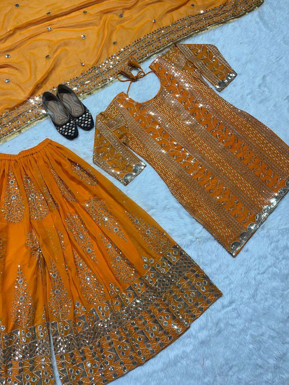 MF 382 SHARARA SUIT