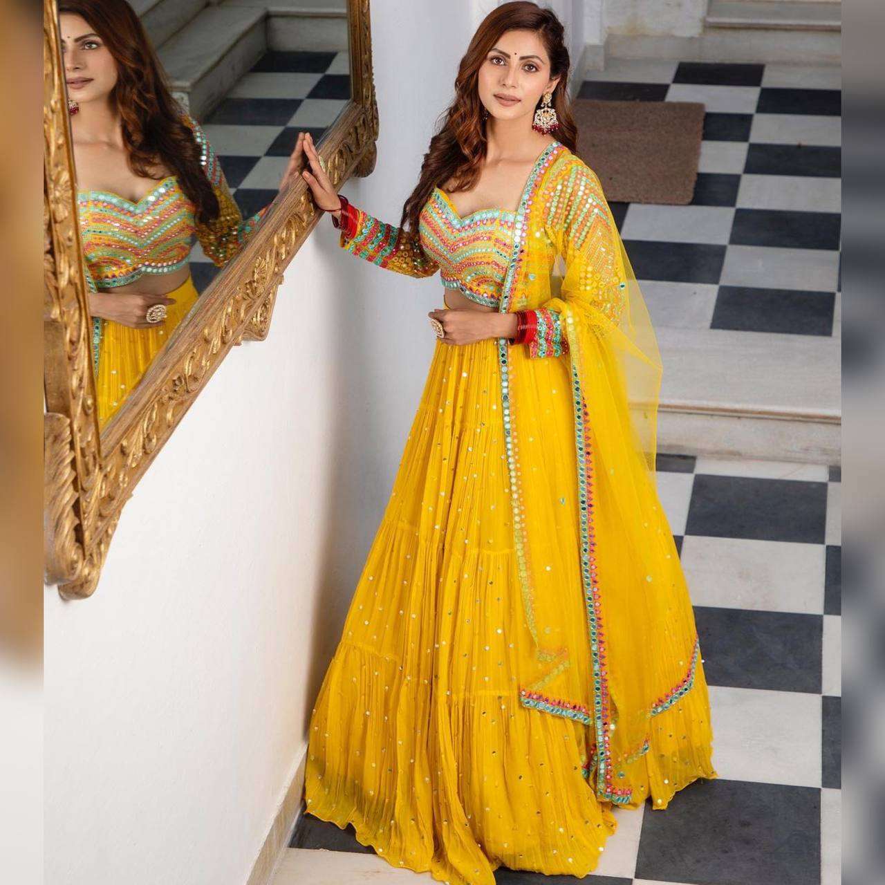 MF 384 LEHENGA CHOLI