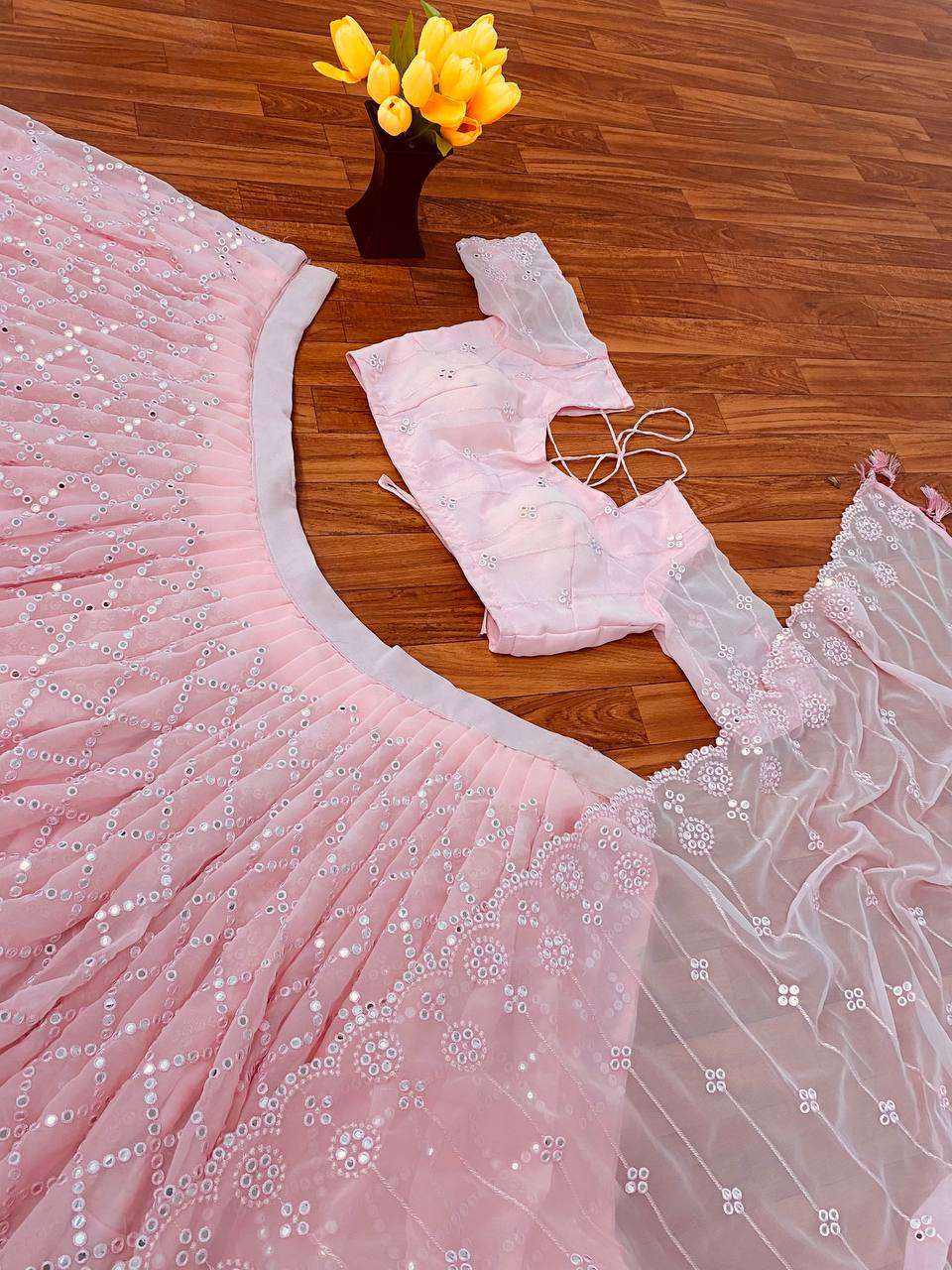 MF 390 LEHENGA CHOLI