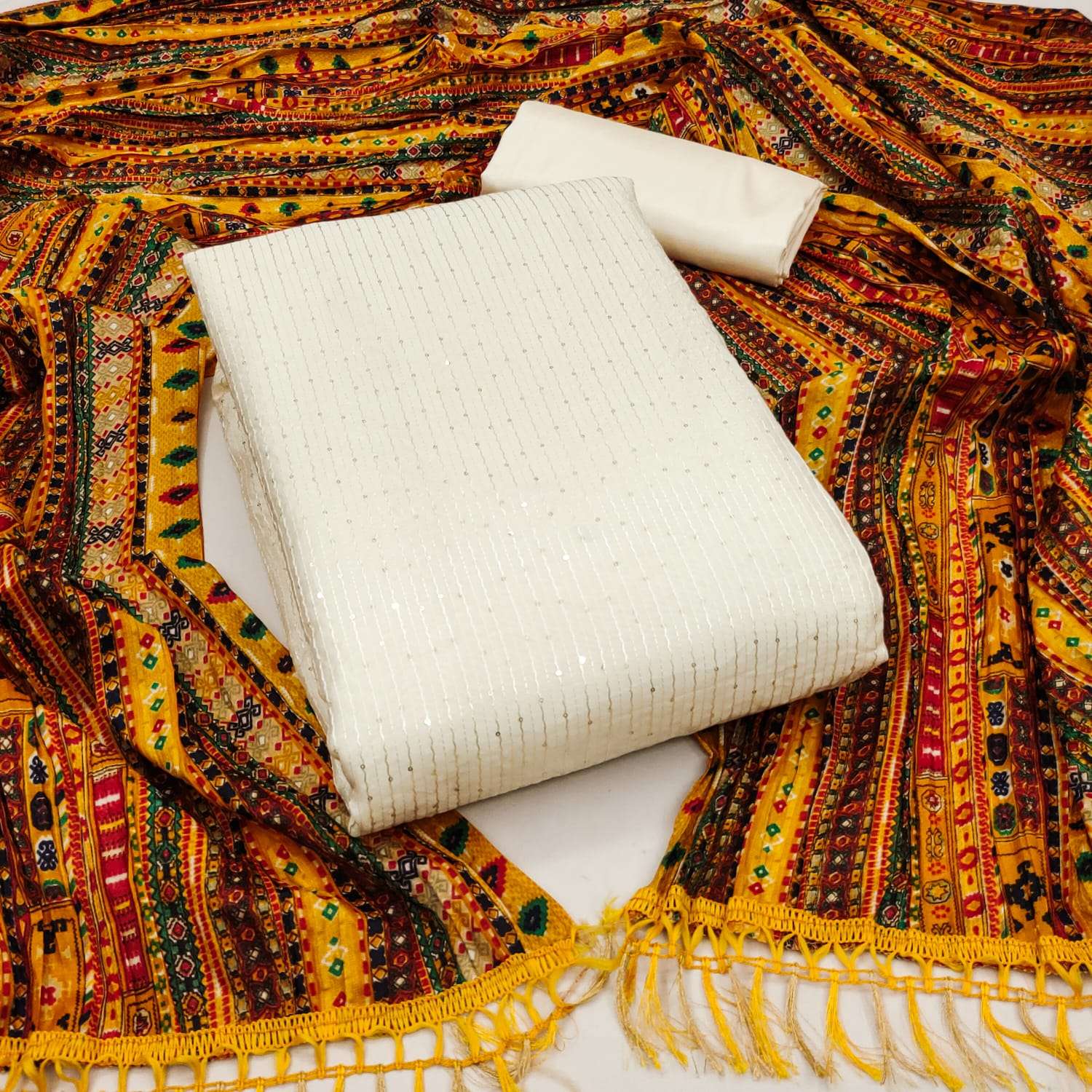 MF DRESS MATERIAL CHANDERI SILK SUIT