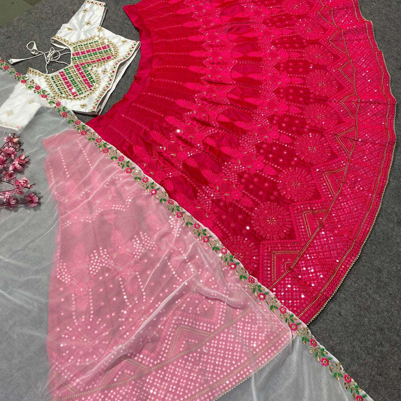 NF 556 LEHENGA CHOLI 