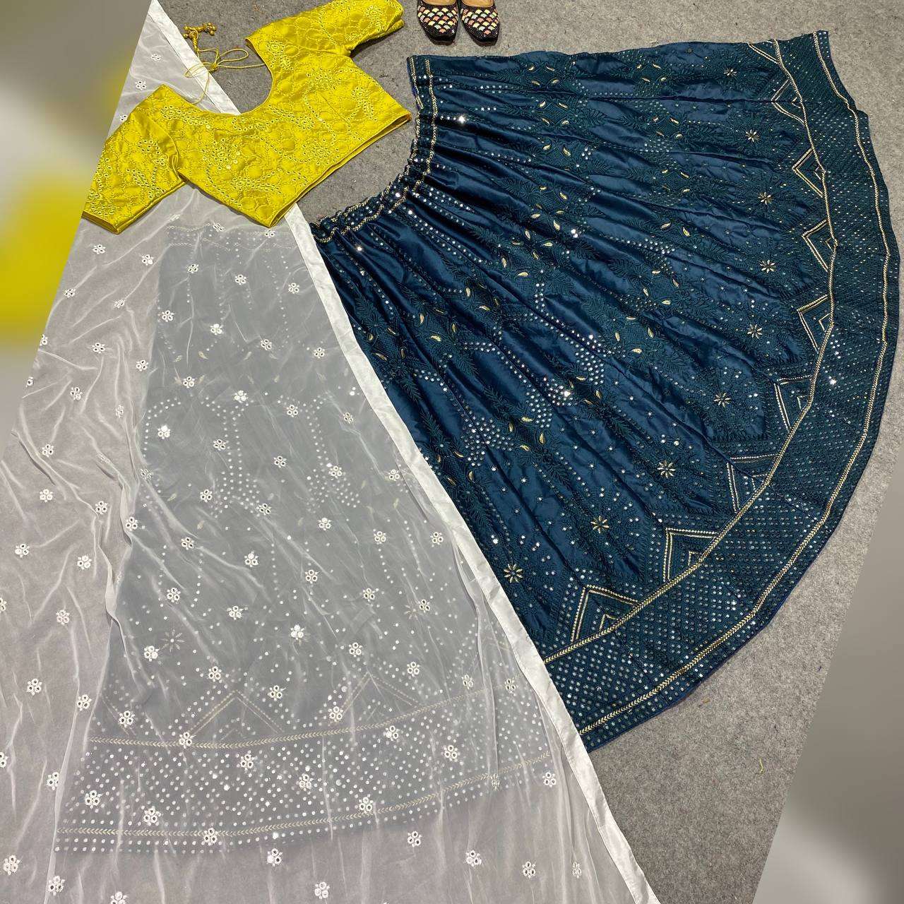 NF 556 LEHENGA CHOLI 