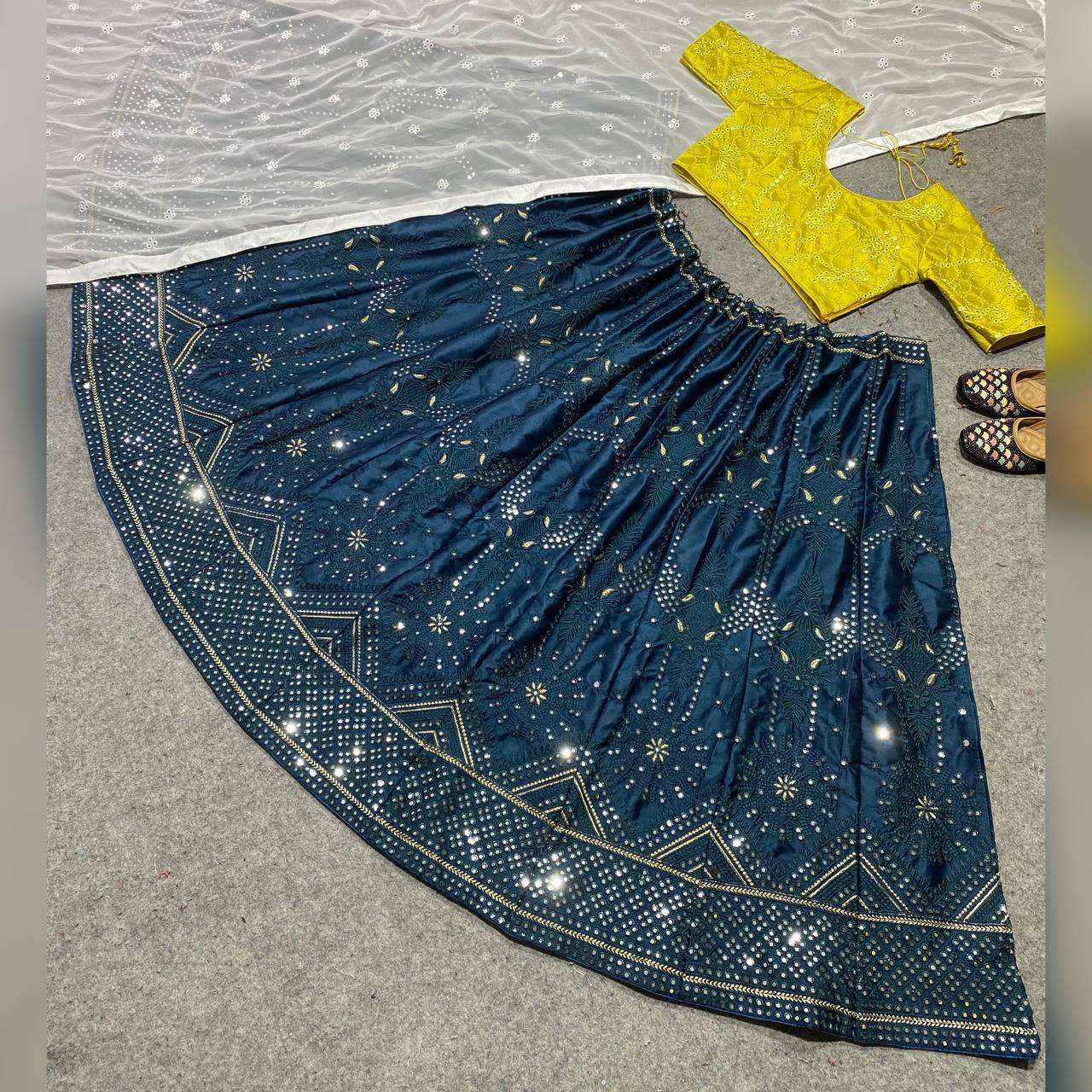 NF 556 LEHENGA CHOLI 
