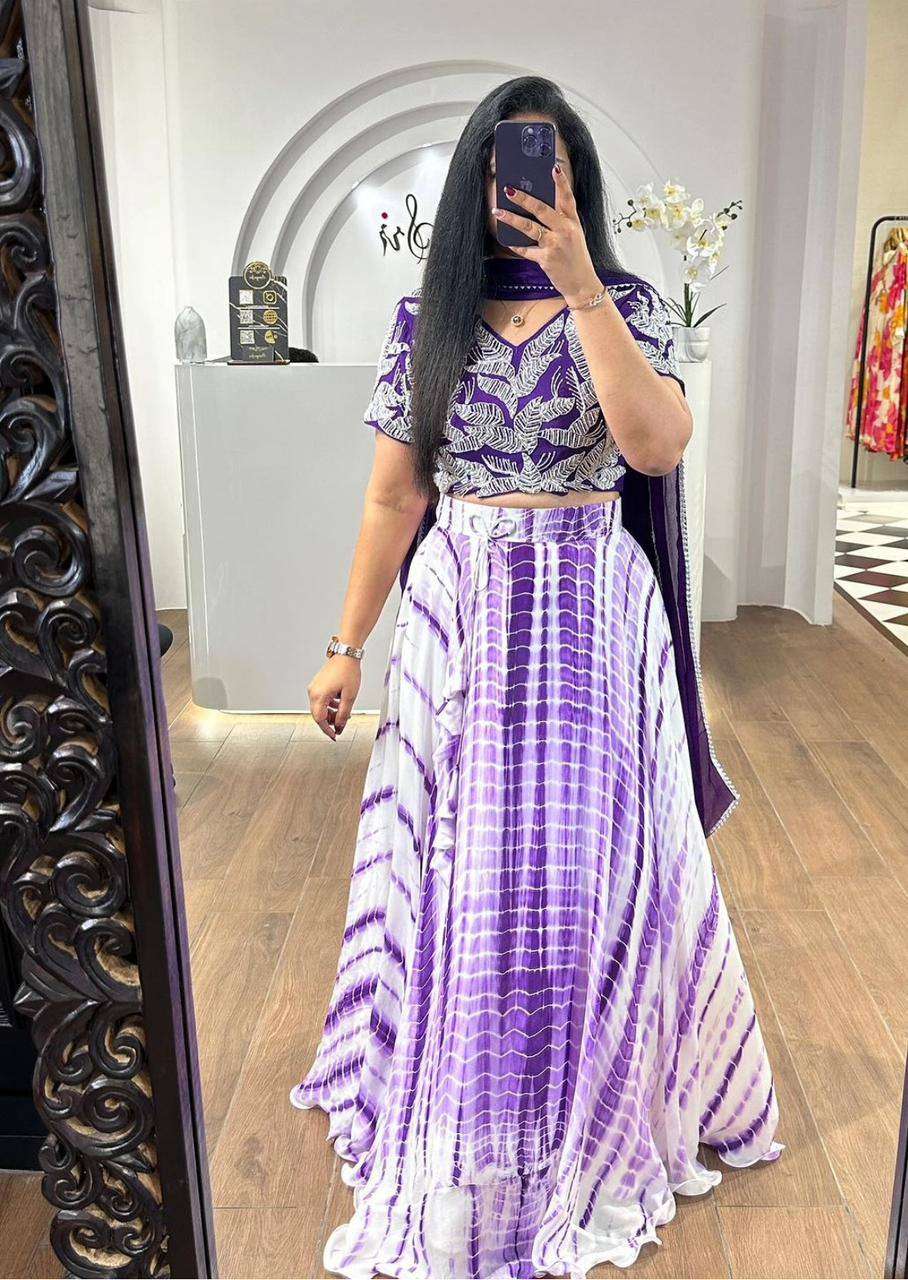 PC 323 LEHENGA CHOLI
