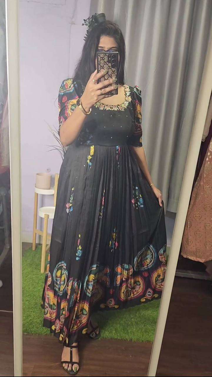 PC 324 KALAMKARI GOWN