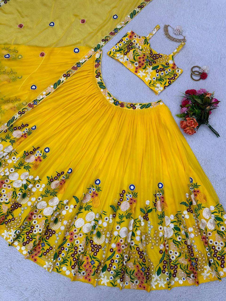 QRC 207 LEHENGA CHOLI
