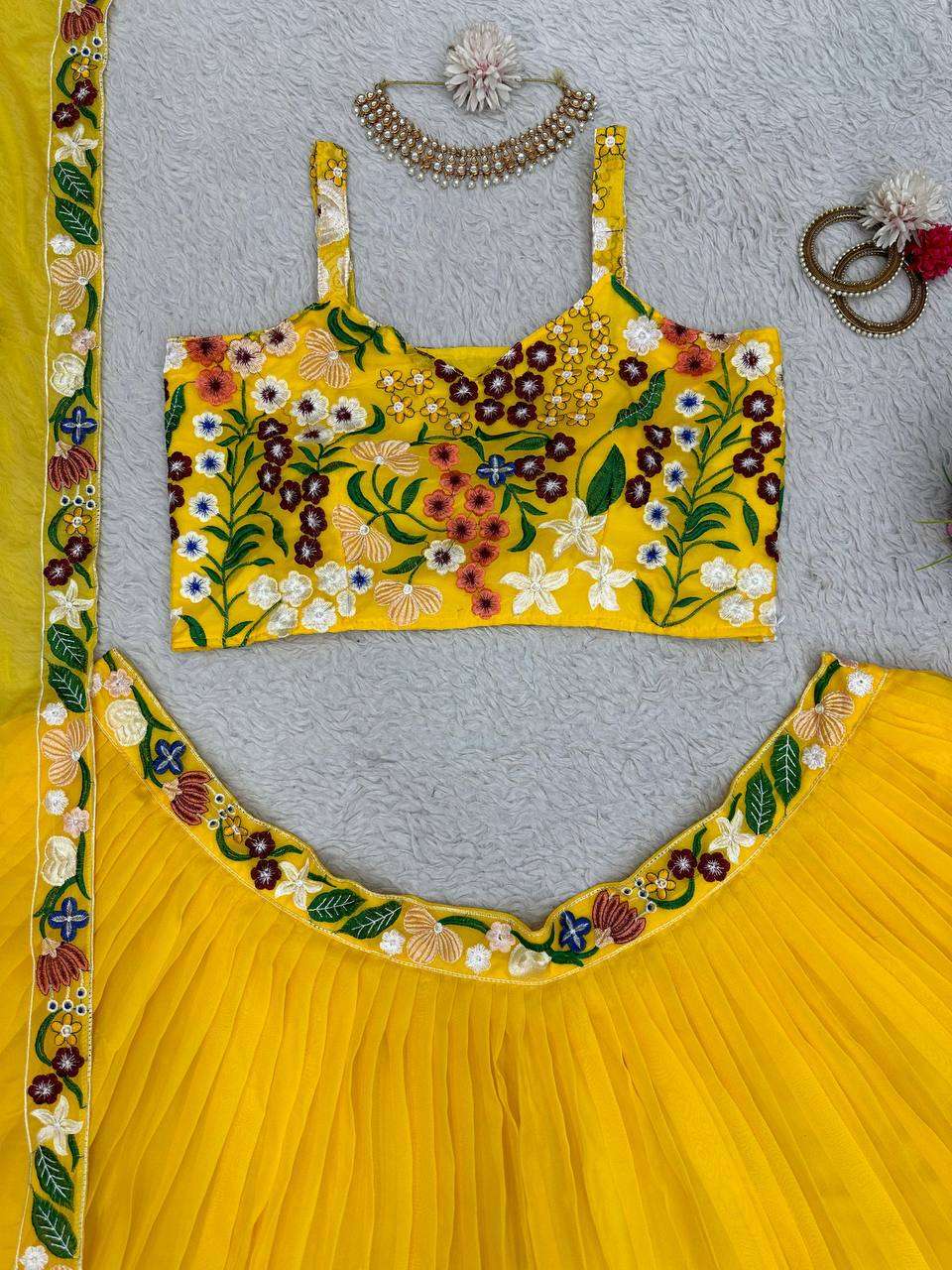 QRC 207 LEHENGA CHOLI