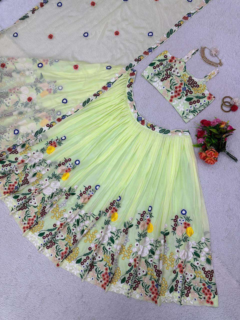 QRC 207 LEHENGA CHOLI