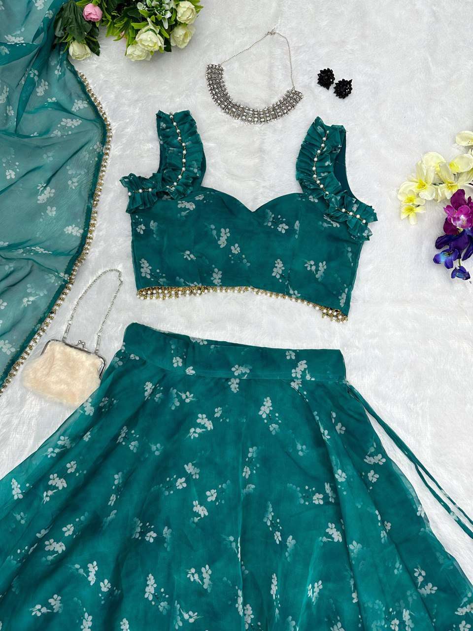 SC 167 LEHENGA CHOLI