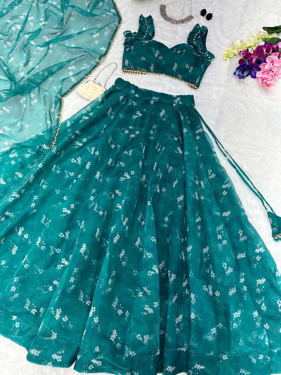 SC 167 LEHENGA CHOLI