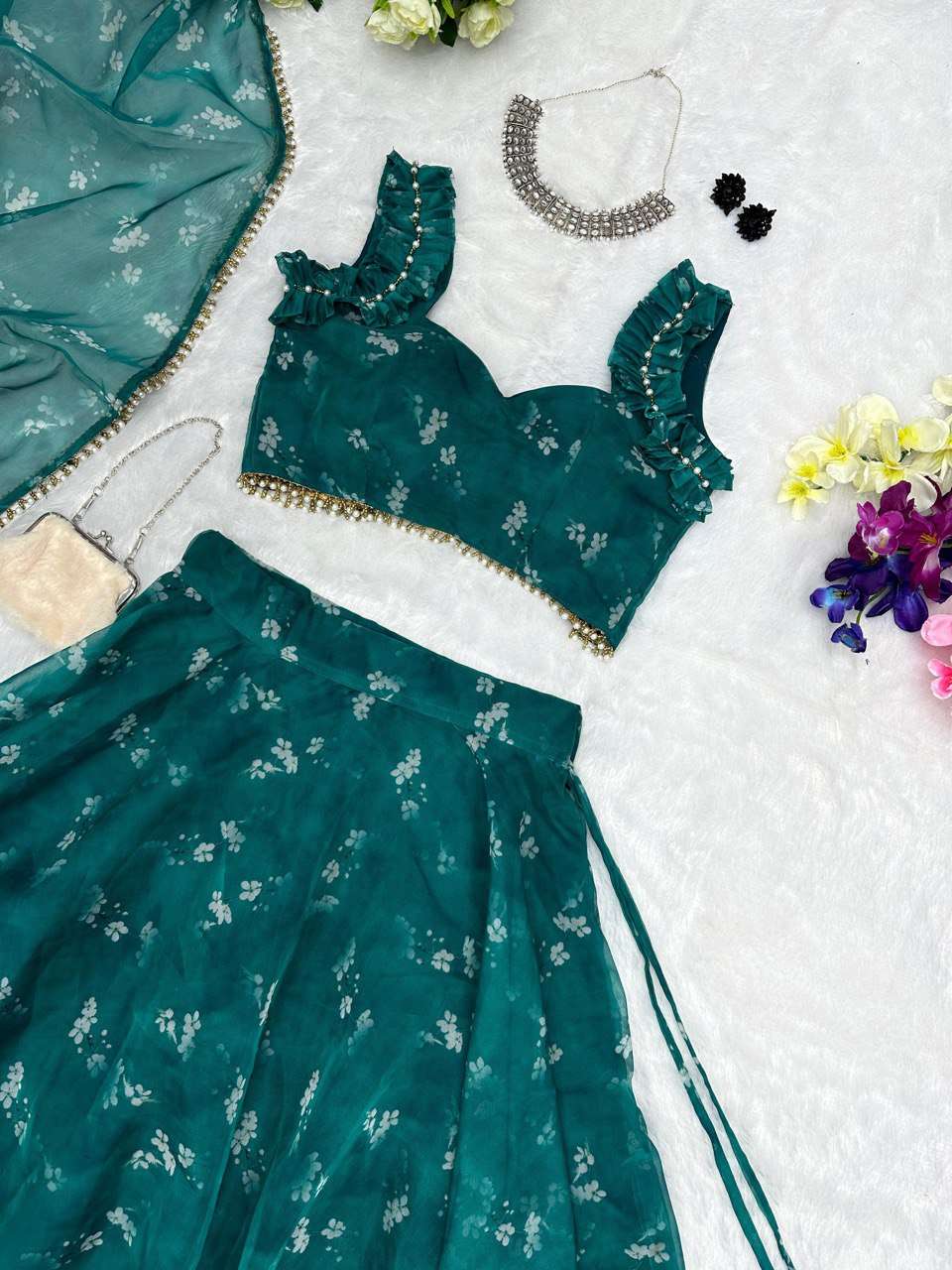 SC 167 LEHENGA CHOLI