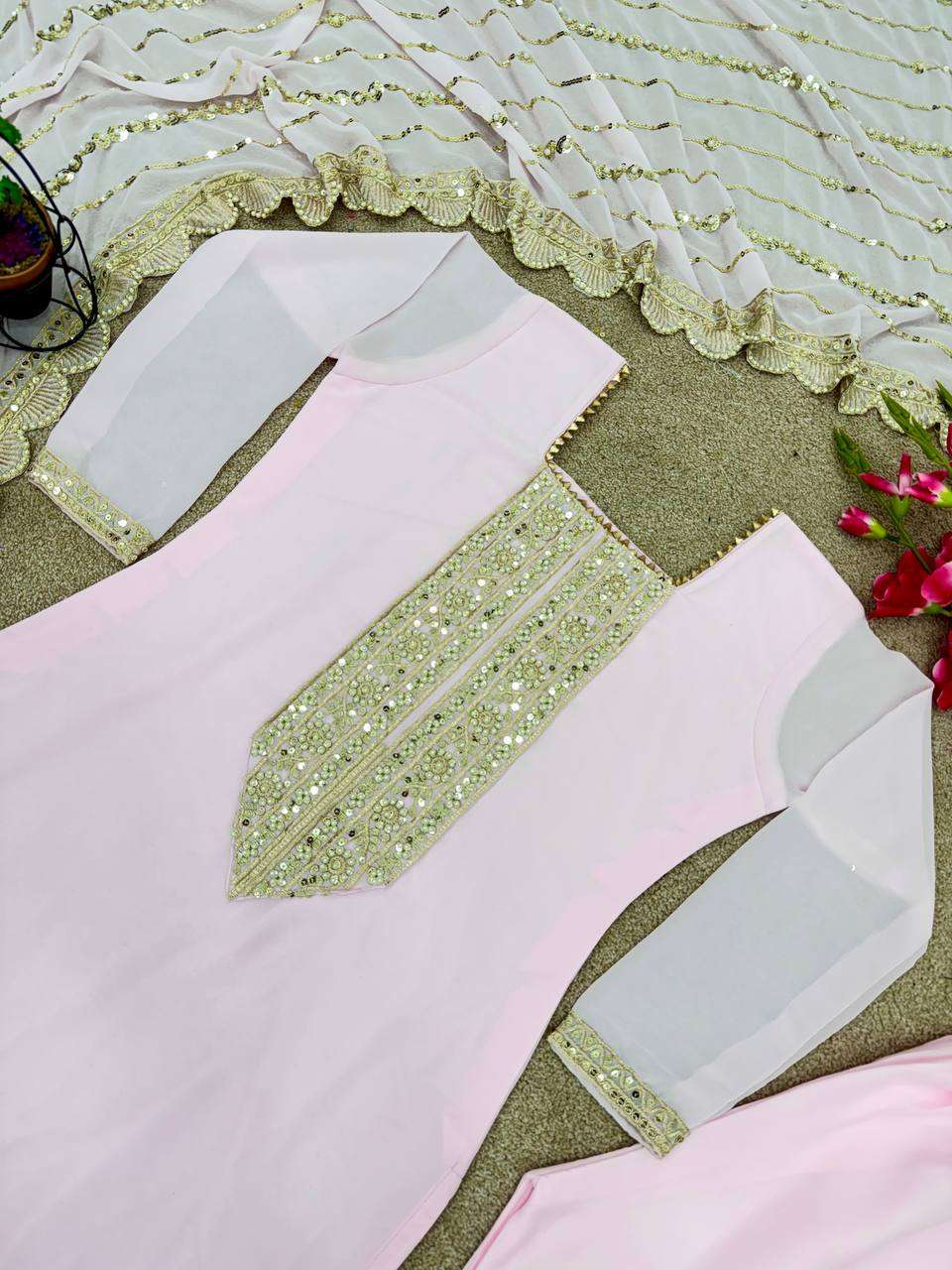 SR 1604 PAKISTANI SUIT