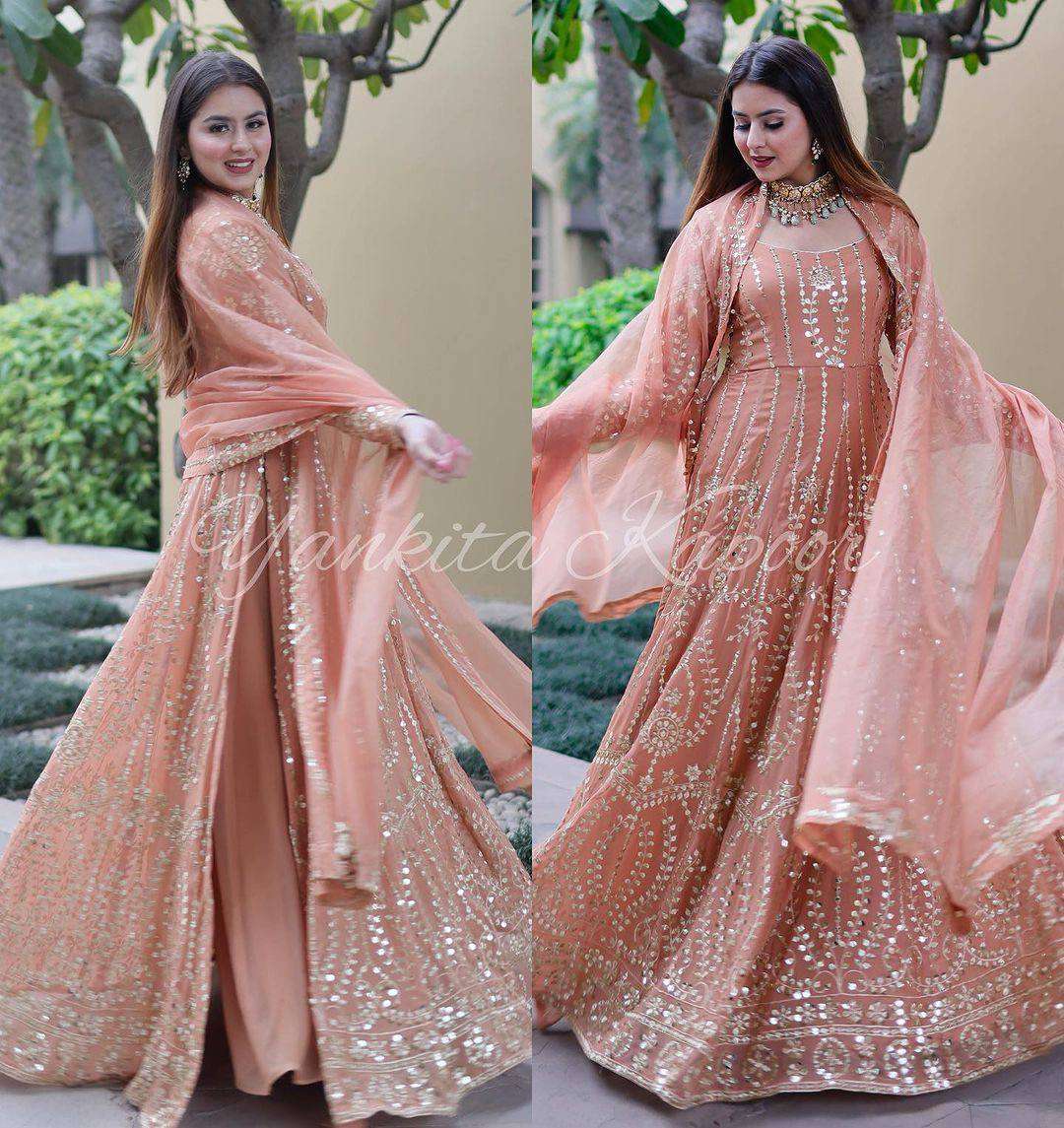 SR 1607 GOWN SET