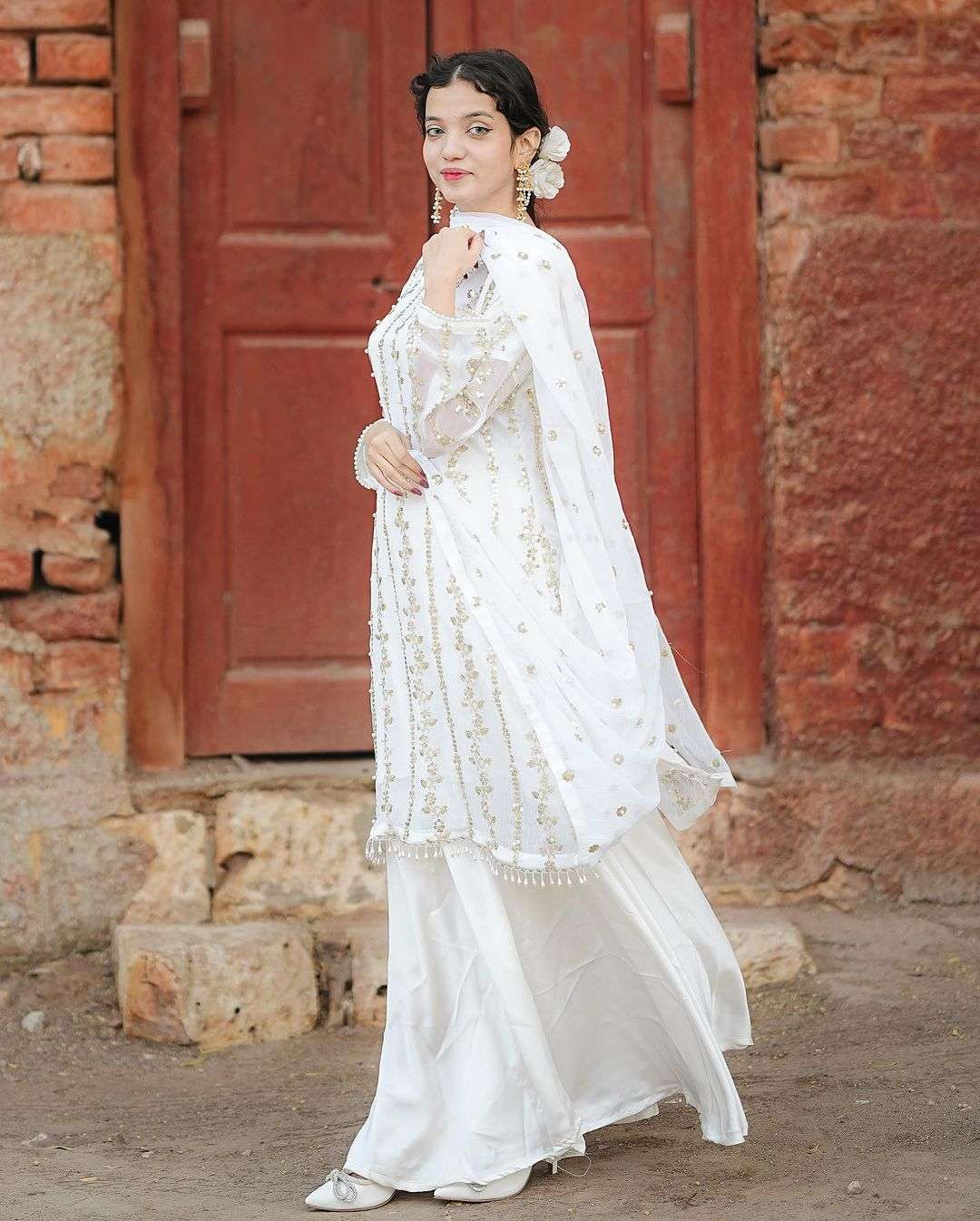 SRK 5121 SHARARA SUIT