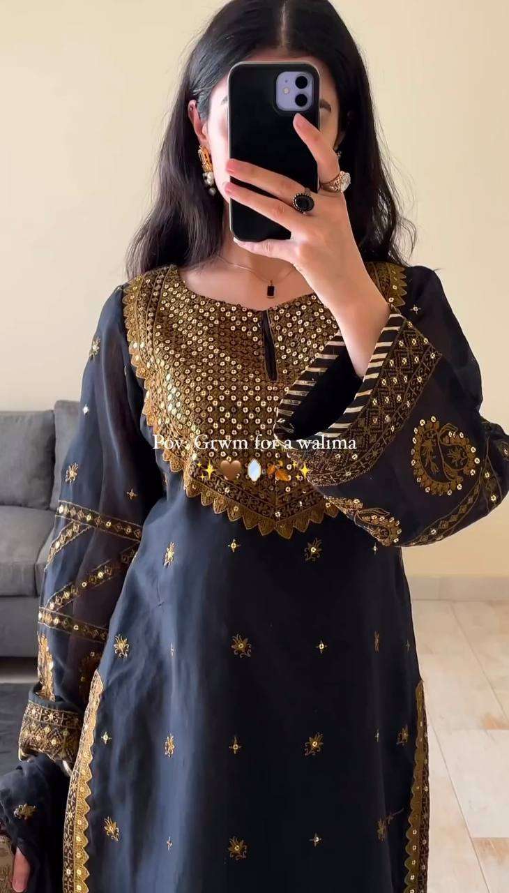 SRK 5126 PAKISTANI SUIT