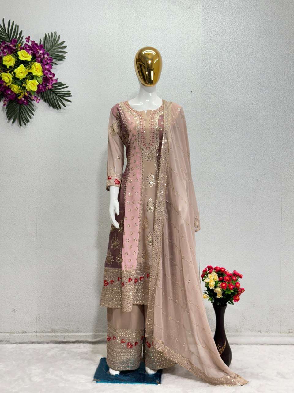 ST 130 PAKISTANI SUIT