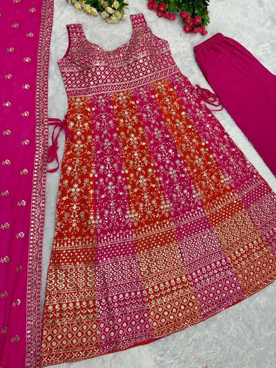 ST 133 KURTI SET