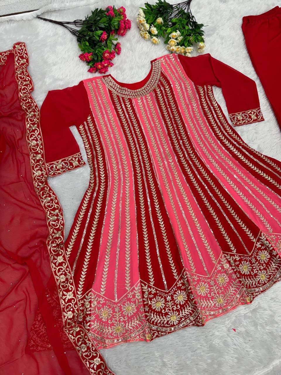ST 137 KURTI SET