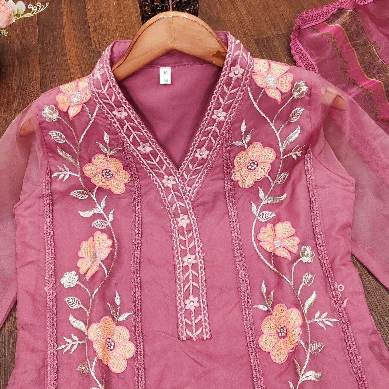 X ANGLE ANARKALI KURTI SET