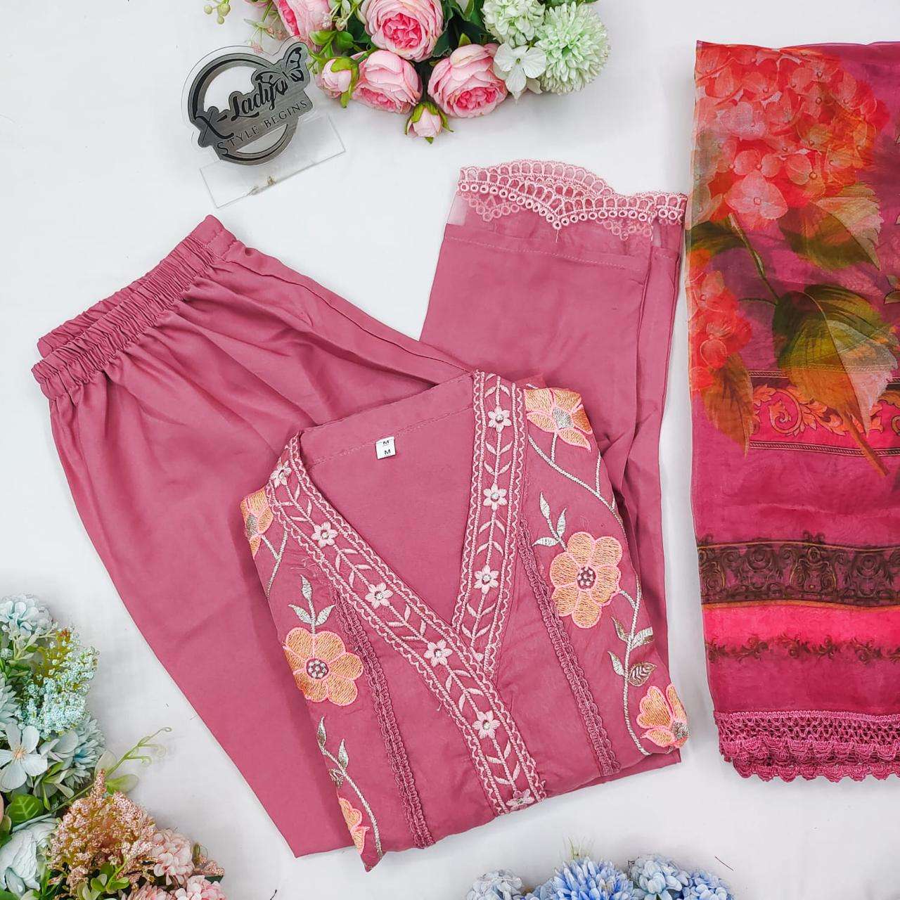 X ANGLE ANARKALI KURTI SET