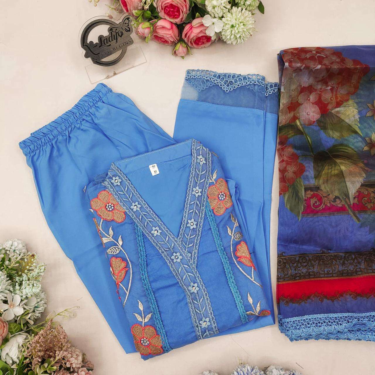 X ANGLE ANARKALI KURTI SET