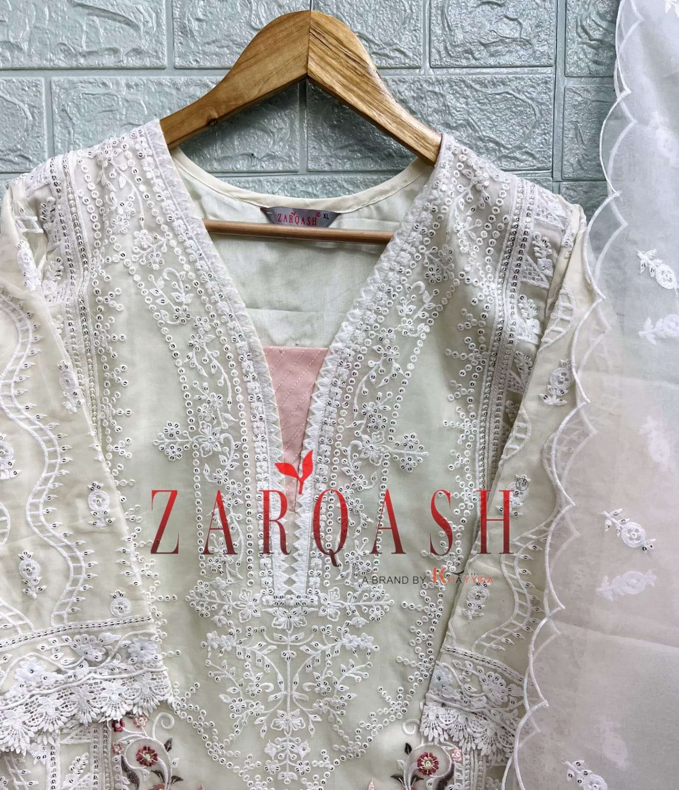 ZARQASH Z 202 ORGANZA BEAUTIFUL EMBROIDERED SUIT