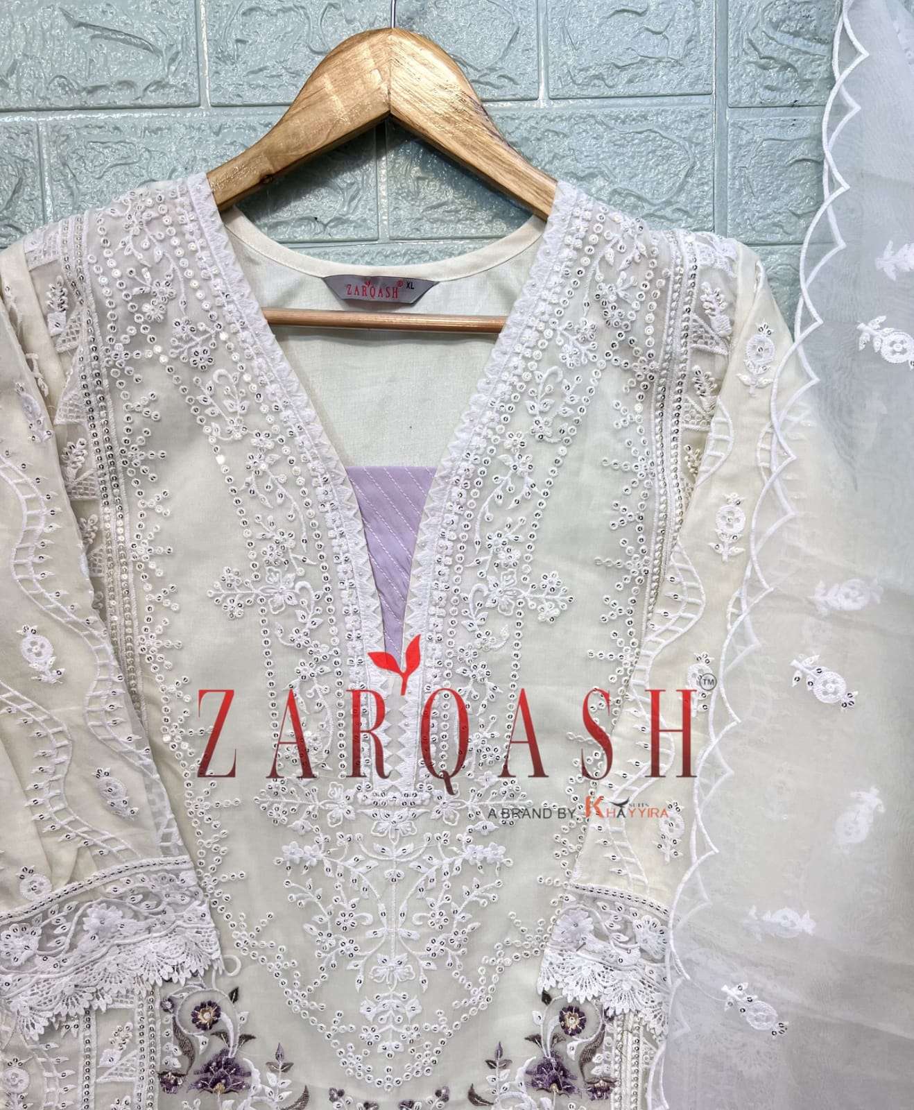 ZARQASH Z 202 ORGANZA BEAUTIFUL EMBROIDERED SUIT
