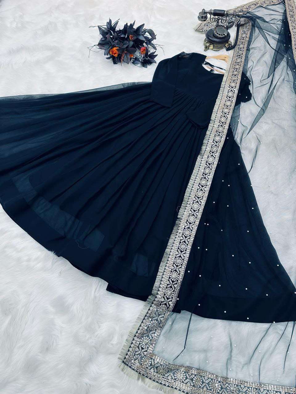 ZD 10069 GOWN DUPATTA