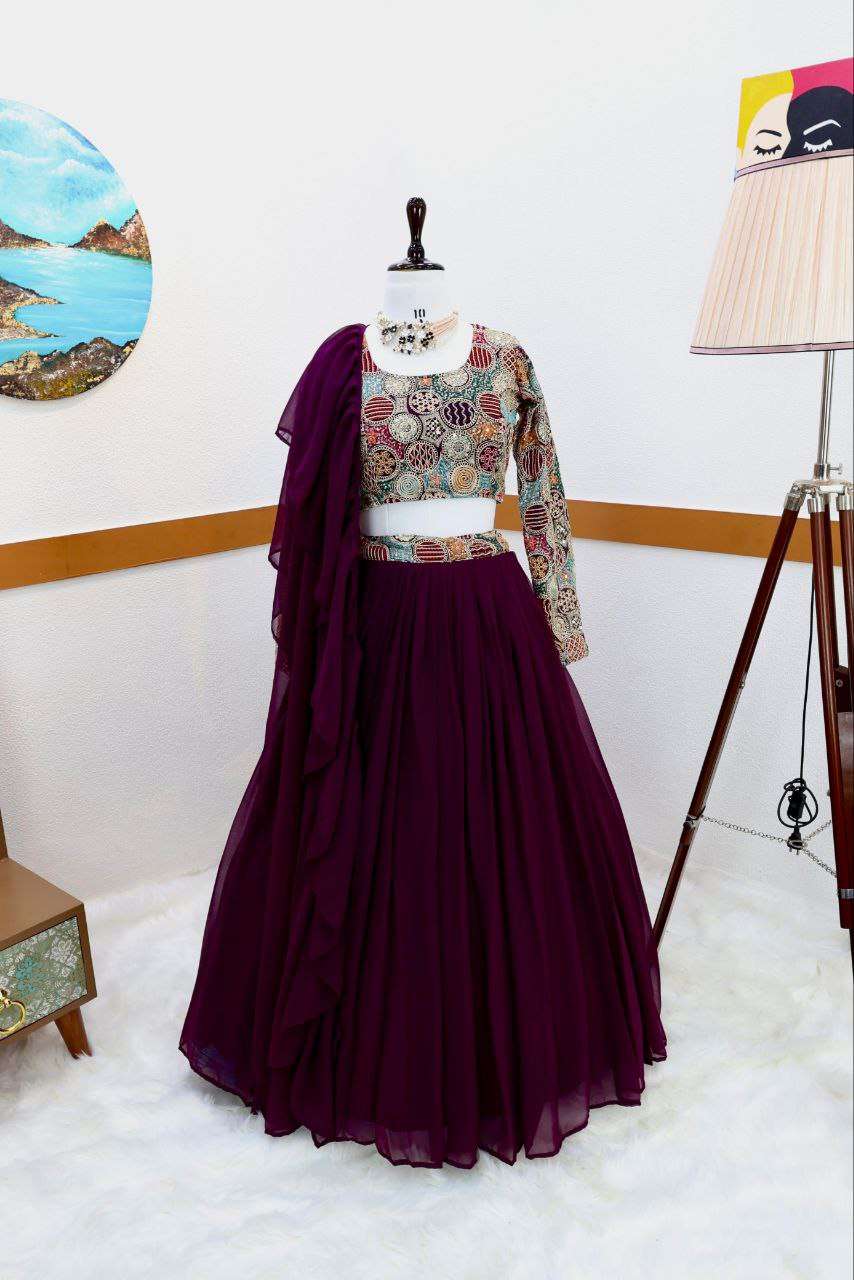 ZD 10070 LEHENGA CHOLI 