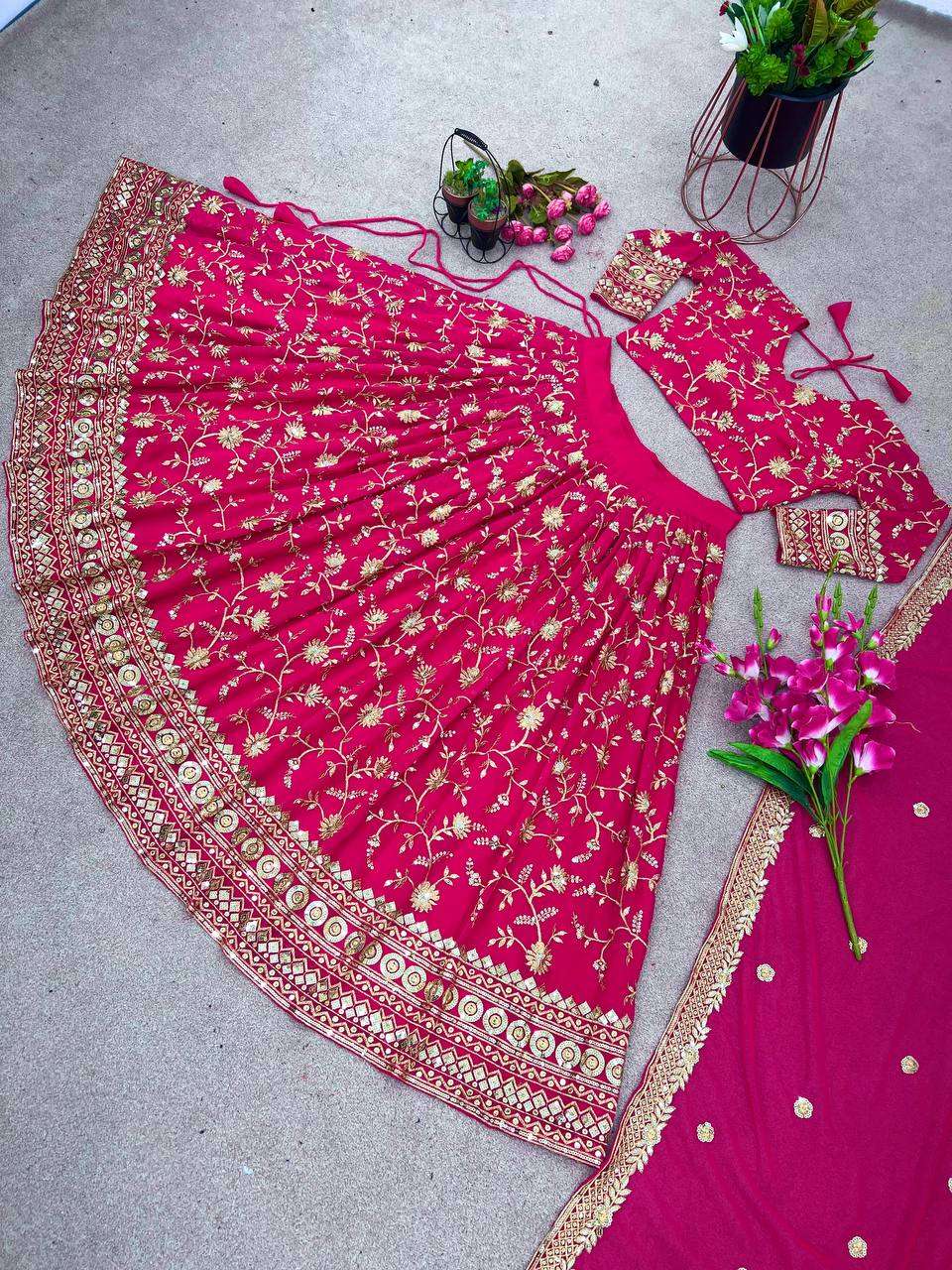 ZF 356 LEHENGA CHOLI