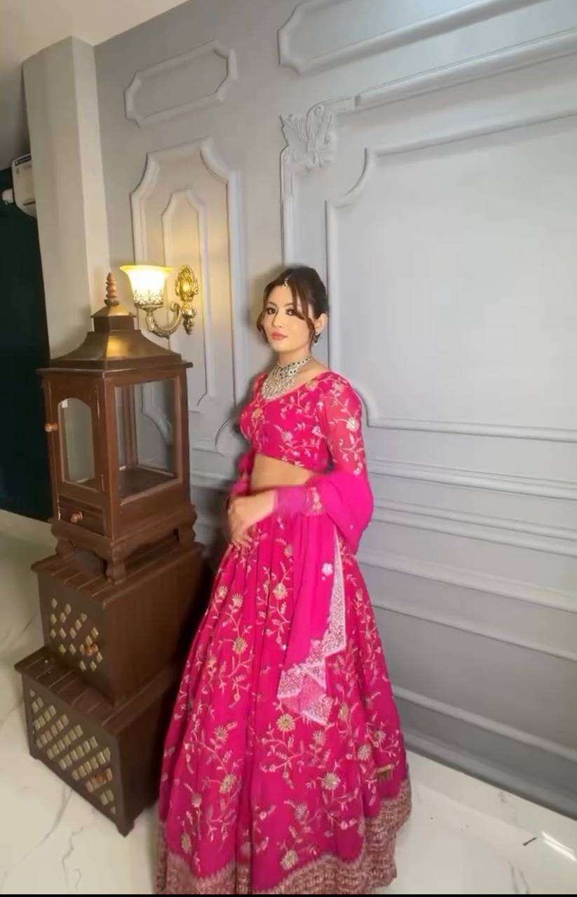 ZF 356 LEHENGA CHOLI