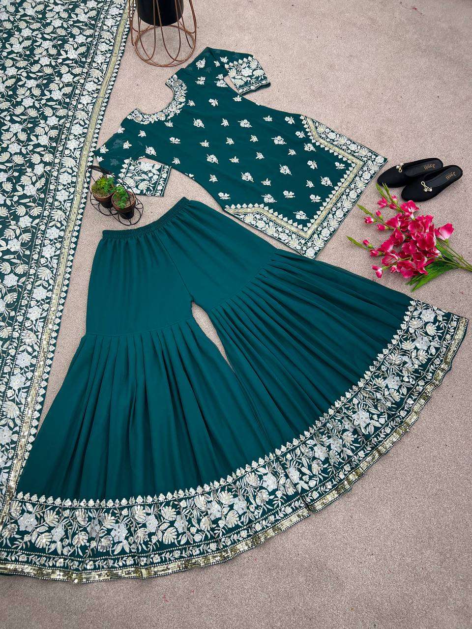 ZF 357 SHARARA SUIT