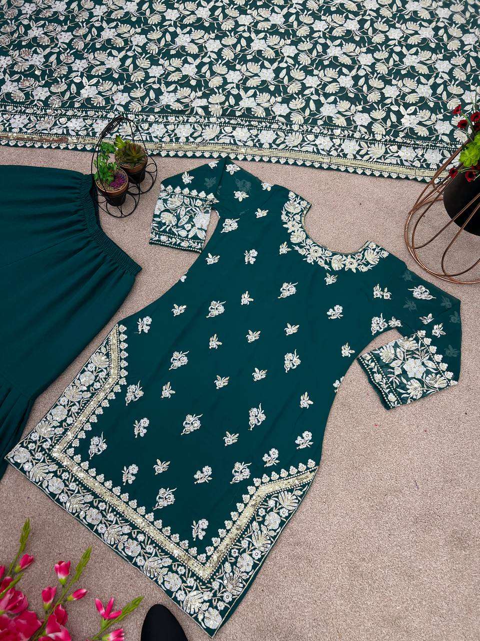 ZF 357 SHARARA SUIT