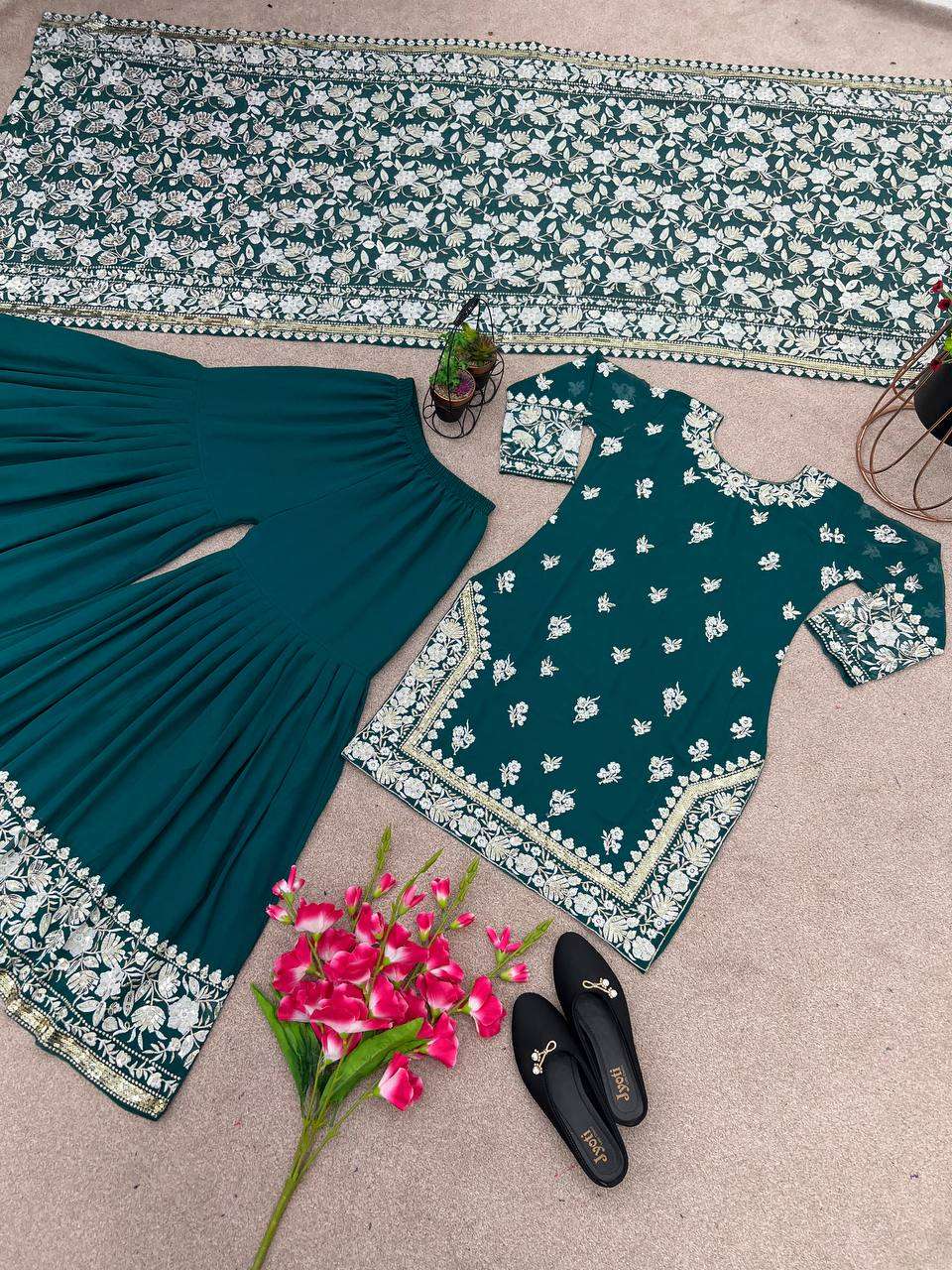 ZF 357 SHARARA SUIT