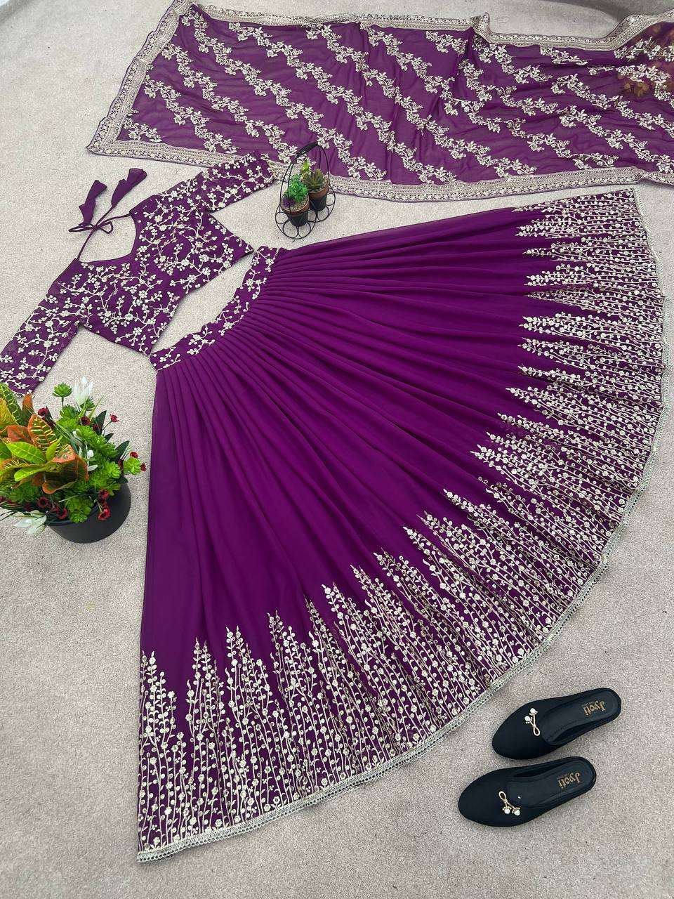 ZF 358 LEHENGA CHOLI
