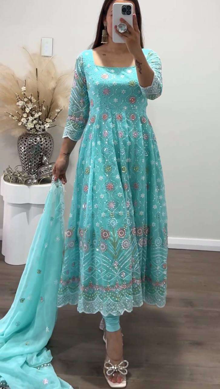 ZF 360 ANARKALI KURTI SET