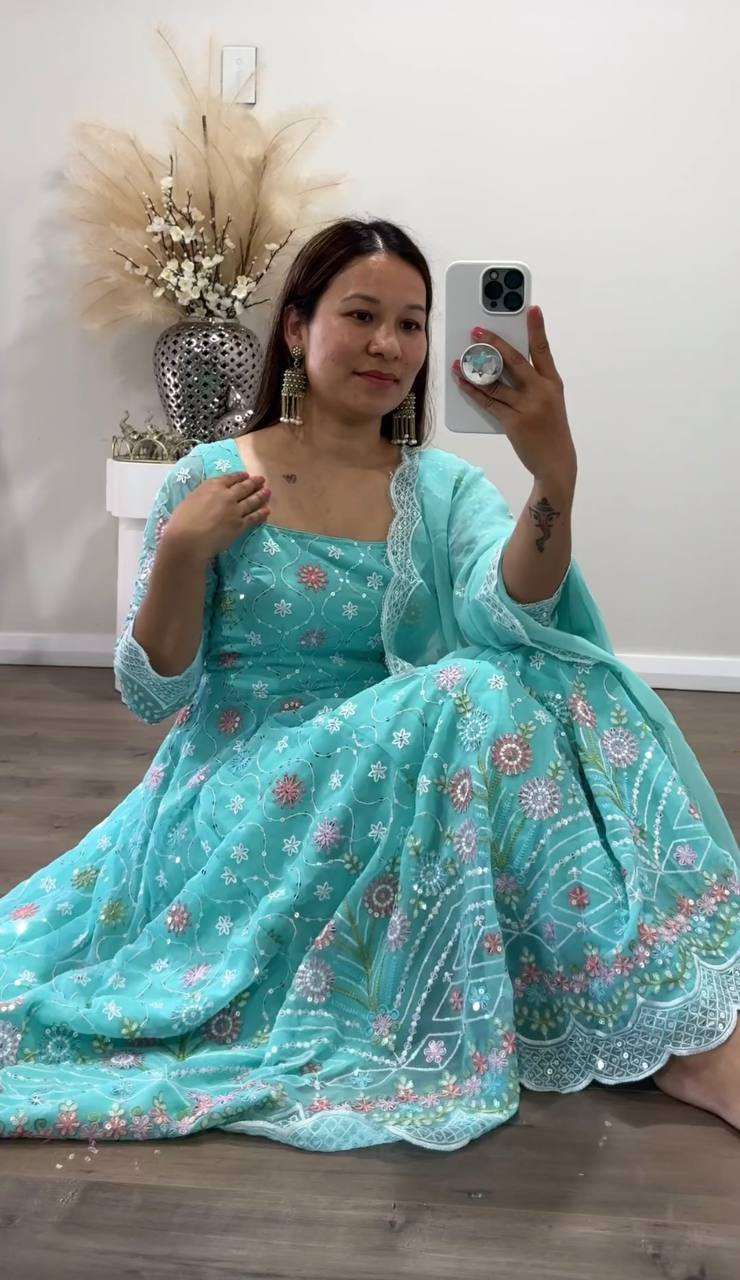 ZF 360 ANARKALI KURTI SET