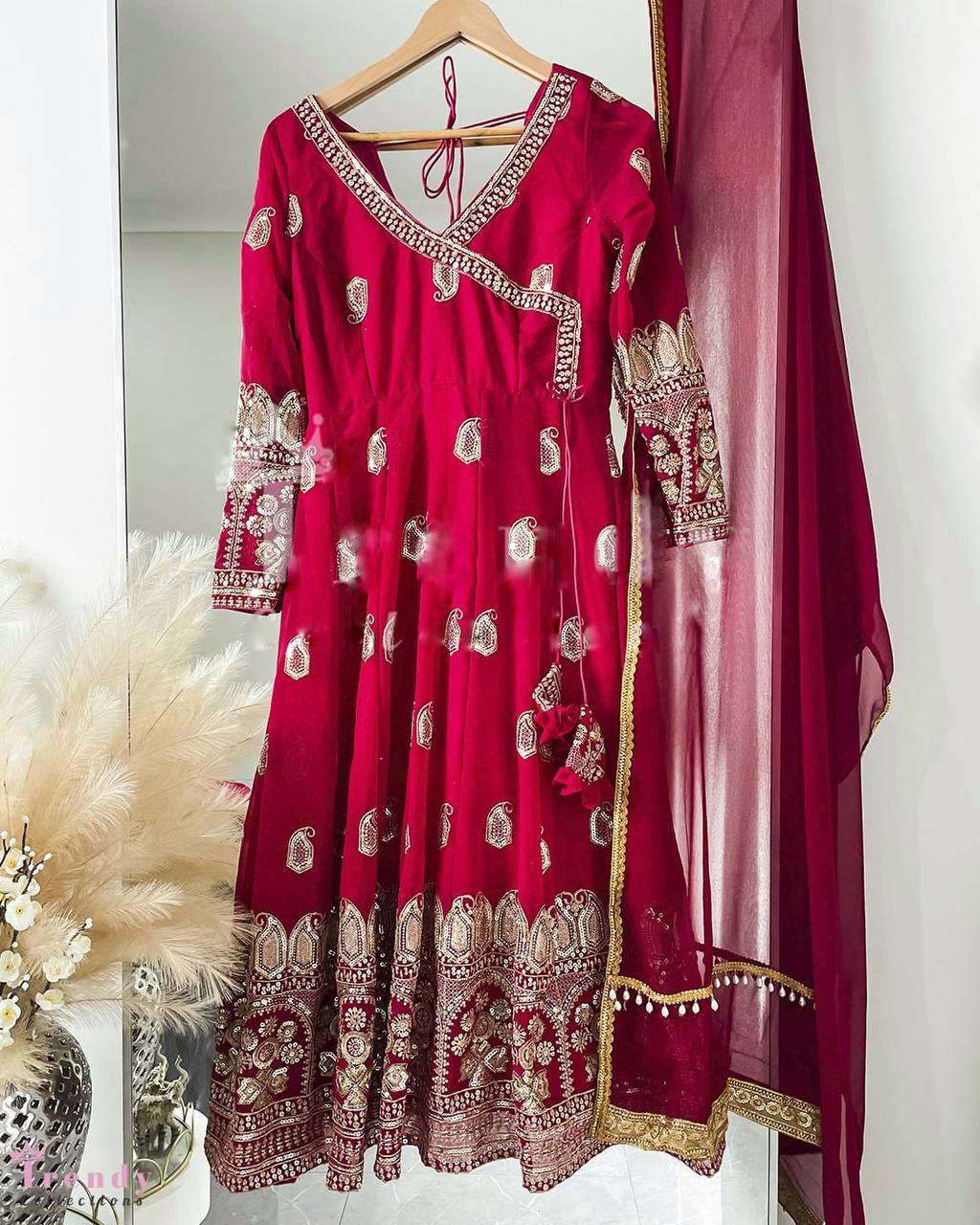 ZSR 3049 RED ANARKALI KURTI