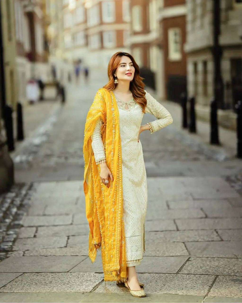 AD 146 KURTI SET