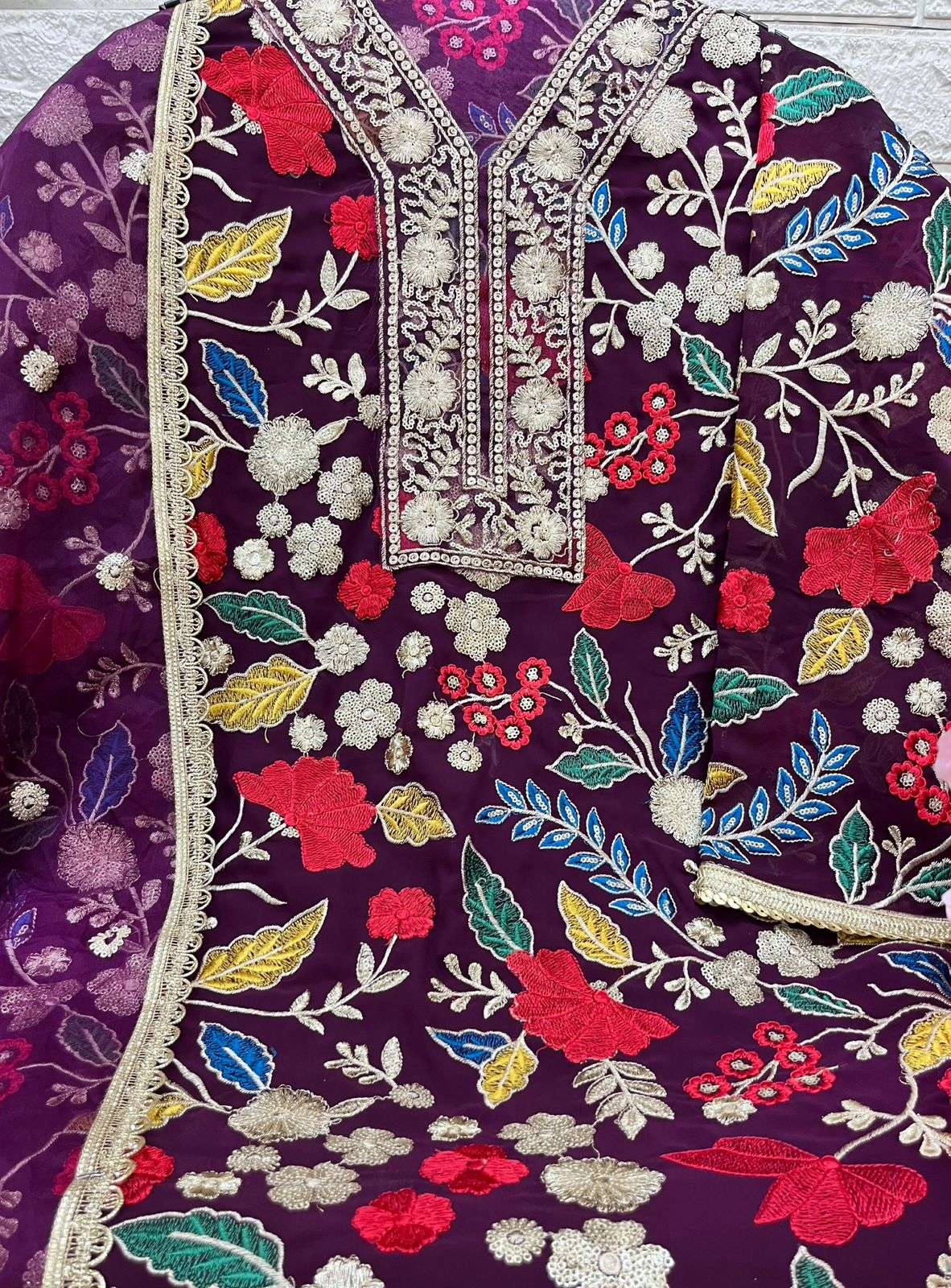 ADAN LIBAS D NO 7048 GEORGETTE EMBROIDERY DESIGNER SUIT