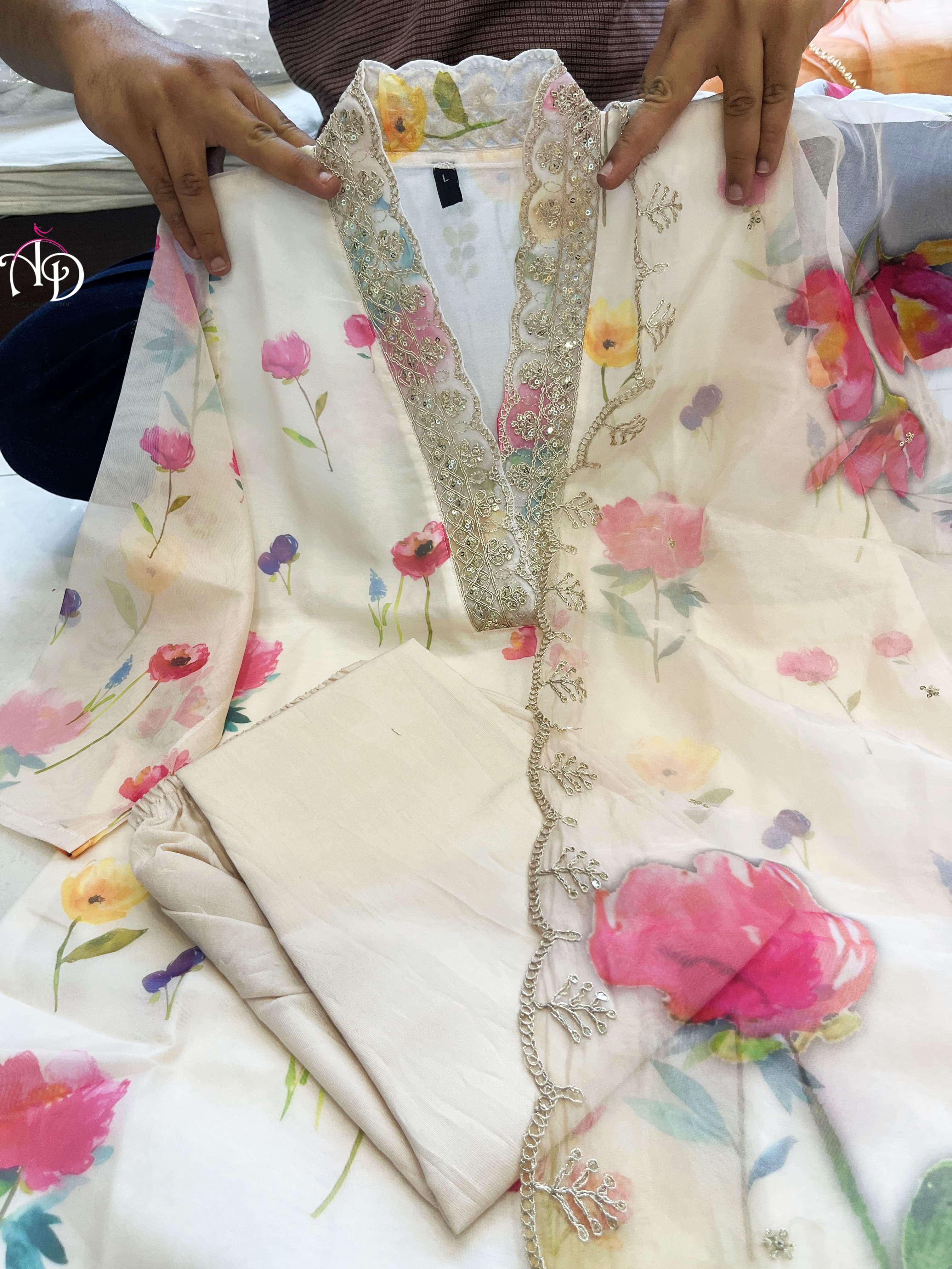 AKD 101 KURTI SET