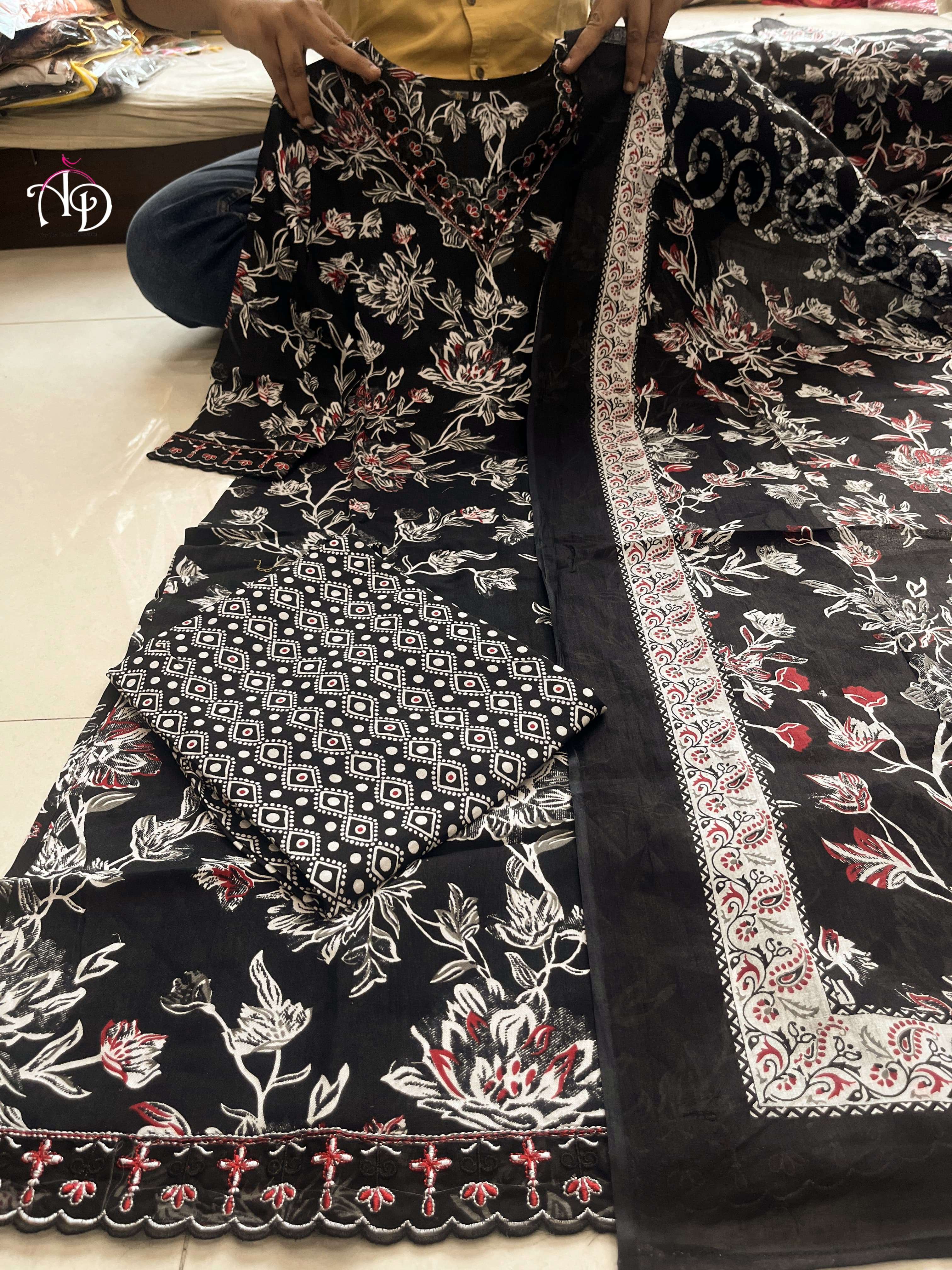AKD 102 KURTI SET