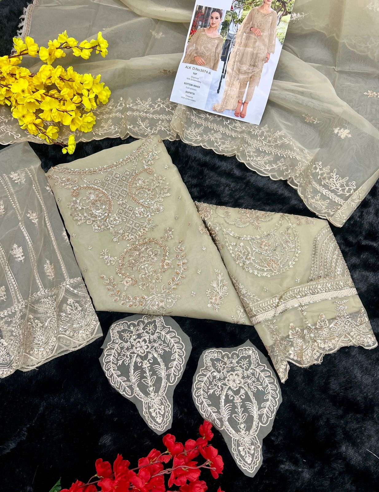 AL KHUSHBU ALEXA VOL 1 PAKISTANI ORGANZA SUIT