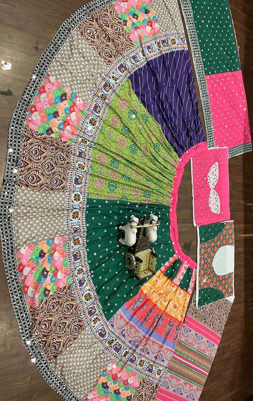 BD 1584 LEHENGA CHOLI