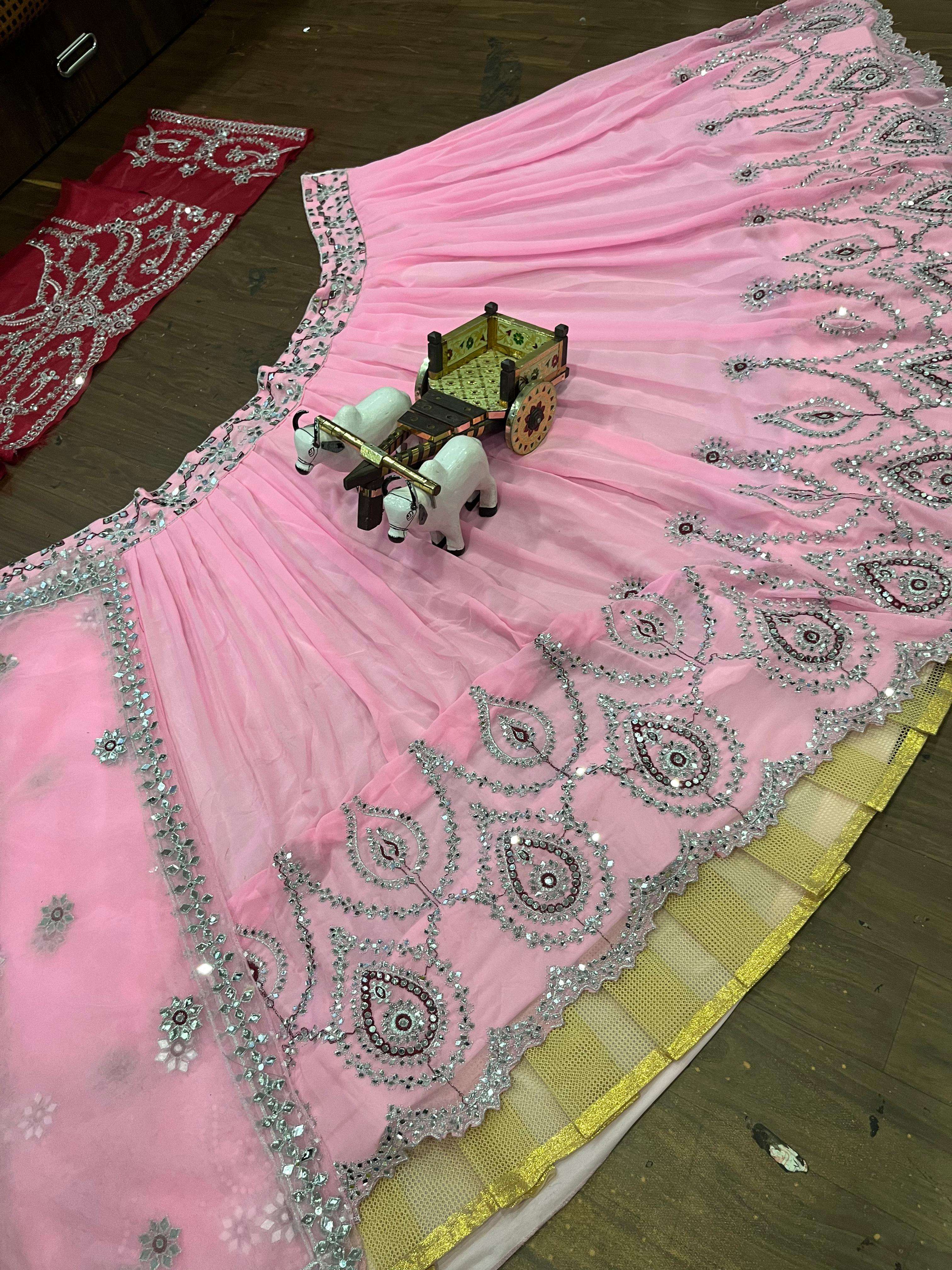 BD 1586 LEHENGA CHOLI