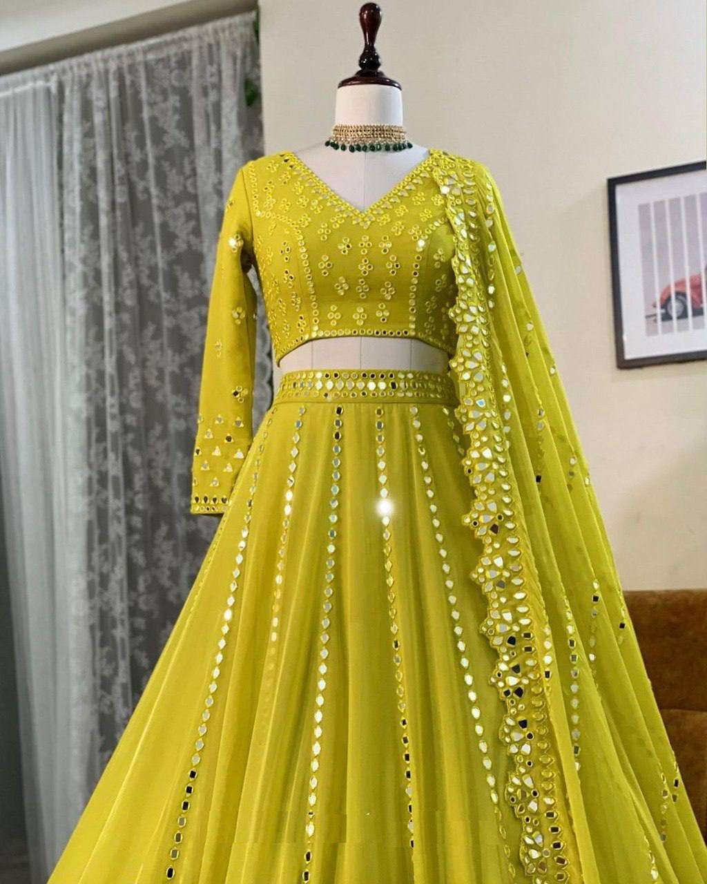 DC L06 LEHENGA CHOLI