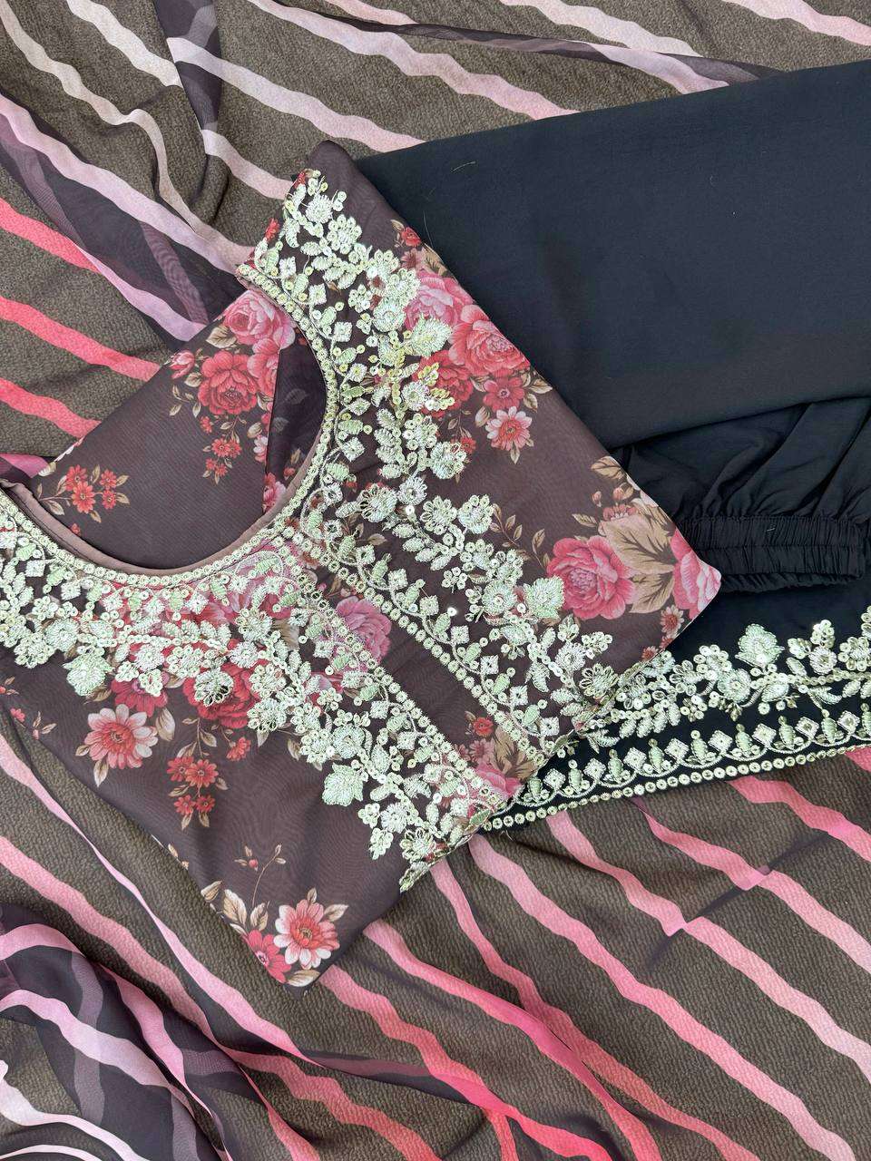 DHK 1267 KURTI SET