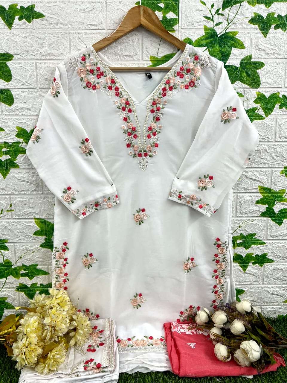 DINSAA SUIT D NO 194 READY MADE PAKISTANI SUIT