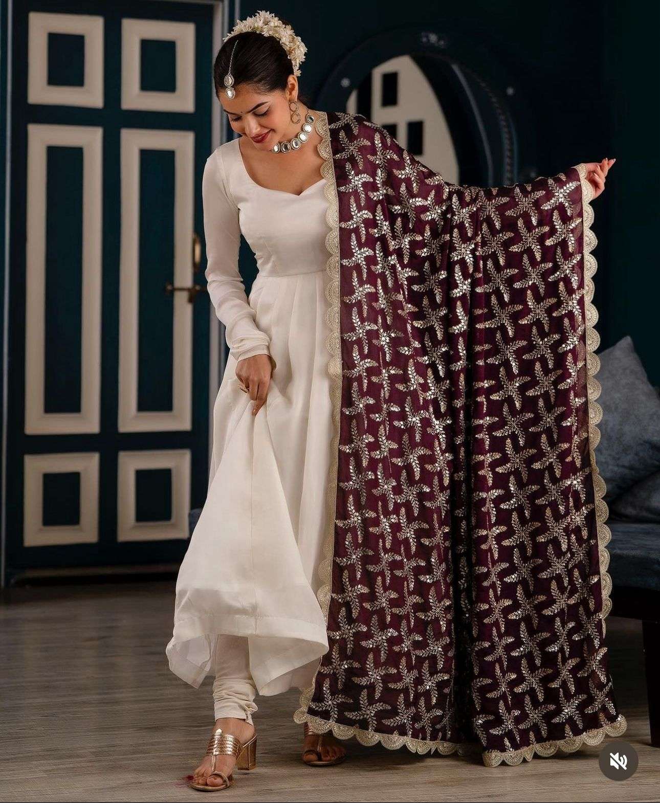 FD 8010 ANARKALI KURTI SET